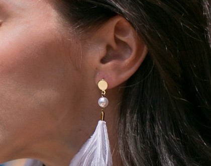 White ostrich feather earrings